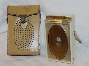 1961 ZENITH DELUXE ROYAL 500 H AM TRANSISTOR RADIO, WORKS