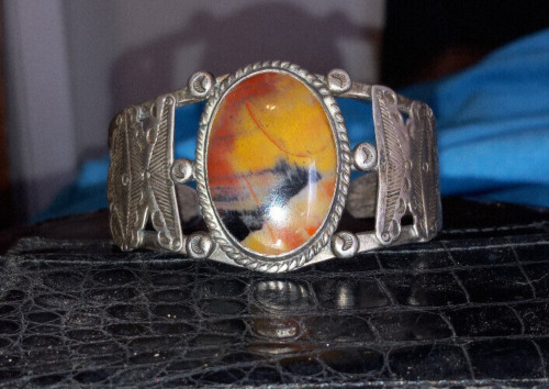 Vintage Navajo Ingot Silver Sandstone Bracelet Early Bezel Crackalure