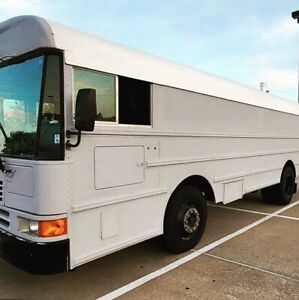 Partially converted school bus, 2001 International FE 28ft Mid-size