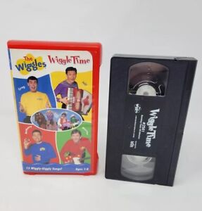 THE WIGGLES WIGGLE TIME VHS RED HARDSHELL CASE (VHS, 2000)