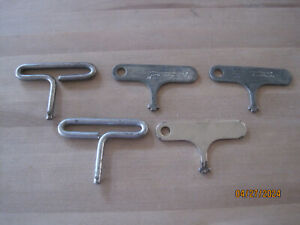 New ListingLOT OF 5--STEEL PAYPHONE T KEY T-KEY PAY PHONE WRENCH ACCESS TOOLS--2 ARE PROTEL