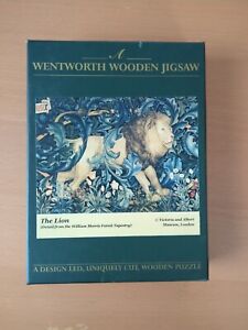 Wentworth Wooden puzzle 139/140 pieces - The Lion - From William Morris Tapestry
