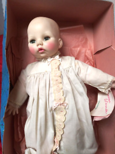 Vintage Madame Alexander Victoria Baby Doll 18”