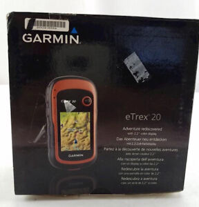 Garmin eTrex 20 2.2 Inch Handheld GPS Bundle & 32 Gb Memory Card Free Shipping