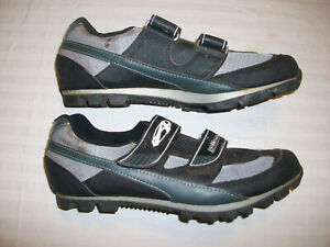 New ListingANSWER MOUNTAIN BIKE SHOES MENS SIZE 11, 45 EURO CYCLING/BICYCLE SHOES NICE!