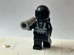 LEGO Space Blacktron 1 minifigure with jet pack 6703 6876 6987 sp001