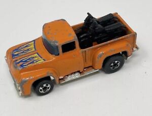 Vintage Hot Wheels 1973 Pick Up Truck Orange Flames W/2 Motorcycles Mattel