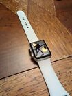 Apple Watch Series 3 38 mm Silver Aluminum Case White Sport Band Smartwatch