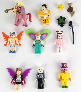 Lot of 8 Roblox Action Figures Collection Toys, Plastic, Wings & Wigs (No Codes)