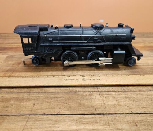 Vintage Lionel USA Train 1654 Postwar Steam Locomotive Powered *RARE*