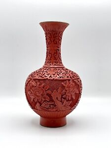 New ListingChinese Cinnabar Red Lacquer Vase