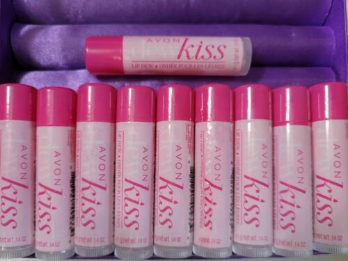 Avon DEW KISS Lip Balm ~ Pack of 10 ~ Sealed ~ FREE SHIPPING ~ New Fresh Stock