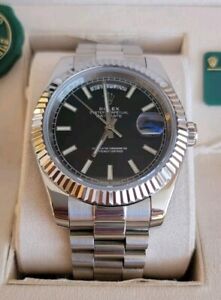 Rolex Day-Date Stainless Steel Silver President Bracelet with Silver Bezel