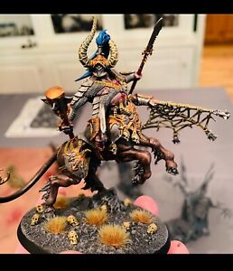 SLAVES TO DARKNESS Centaurion Marshal PAINTED Sigmar