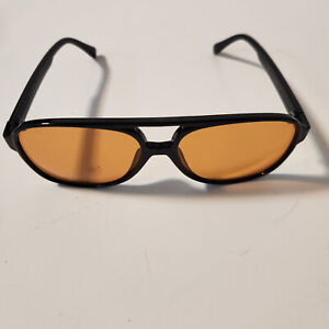 Freckles Mark Vintage Retro 70s Sunglasses for Women Men Tinted Yellow