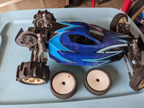 Team Losi 1/10 Scale 2wd Roller Buggy