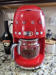 Smeg Drip Filter Coffee Machine, 10 cup, Red.  *Nice* Made In Italy