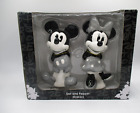 Disney Mickey and Minnie Mouse Jerry Leigh Salt and Pepper Shakers, New In Box