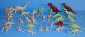 MARX PREHISTORIC PLAY SET DINOSAURS / COLOR MATCHED X 32