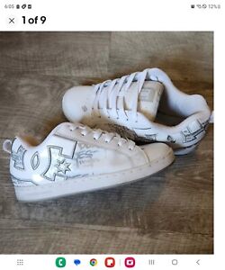 DC Court Graffik White Womens Sz 8 Skate Shoes Sneakers Chunky Puffy