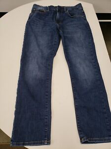 Lucky Brand Men’s 410 Athletic Straight  Fit Straight Leg Jeans