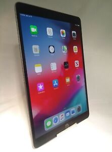 Apple iPad Air (3rd Gen.) 64GB Space Gray Unlocked Very Good Condition
