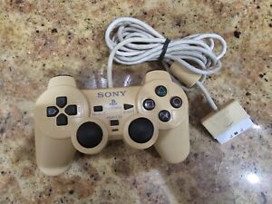 PlayStation2 Dual Shock 2 Analog Controller Ceramic White. Sony. PS2. READ