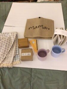 Box Of Assorted Kitchen Items Brand New With Surprises Included