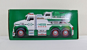 2019 Hess Tow Truck Rescue Rescue Team Large & Small Trucks w/Sound & Lights NIB