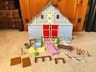 * HORSELAND Stable Barn Playset with Full Set of 7 Horses and DVD ~ EUC ~ RARE *
