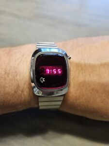 Vintage Commodore LED watch Fully working and Mint condition.  1977