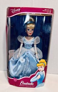 New ListingDisney Princess Cinderella Porcelain Doll Brass Key Keepsake Collection 2002 16