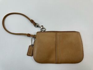 Vintage Coach Tan Smooth Leather Wristlet Small Wrist Wallet Bag