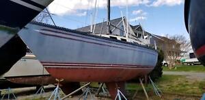 New Listing1978 Bayliner Buccaneer 33' Boat Located in Sparrows Point, MD - No Trailer