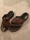 CLARKS SIZE 9.5 Brown Leather Slip On Toe Strap Leather Interior Sandal