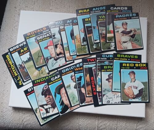 1971 Topps Baseball High Number Lot of 26 Different Cards, mostly EX condition
