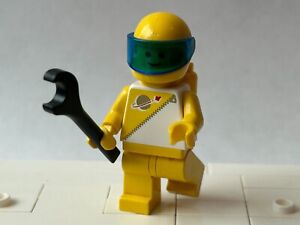 LEGO Space Futuron Yellow minifigure 6703 6953 6990 sp016
