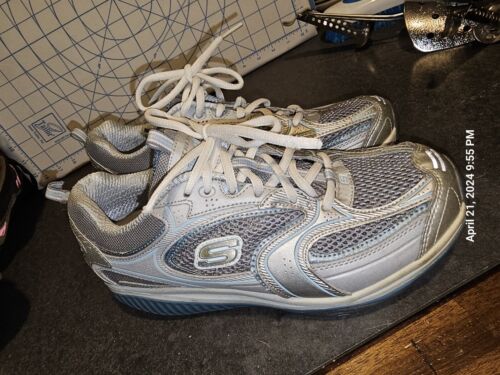 Skechers Shape Ups Rocker Toning Walking Shoes Gray Silver Blue Women's Size 8