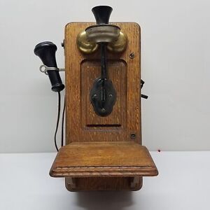 Antique Kellogg-Chicago Oak Hand Crank Wall Hanging Telephone