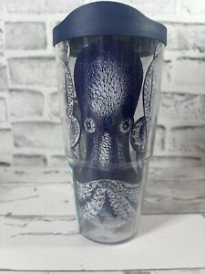 Tervis Octopus Tumbler with Navy/White colorway and Navy Lid 24 OZ NEW