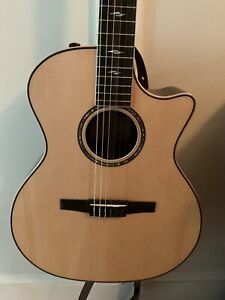 taylor guitar acoustic electric 814-CEN.  Virtually brand new - played 8 hours