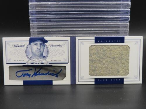 2012 National Treasures Tommy Henrich Legends Jumbo Jersey Booklet Auto #10/10