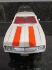 Road Signatures 1:18 1967 Chevy Camaro Z28 Creamsicle Diecast Preowned