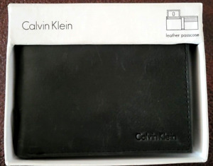 Calvin Klein Men's Leather Wallet Passcase