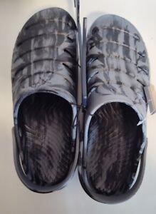 Rugged Shark Clog Men's Black & Gray Slip On Sandals Shoes NEW