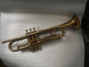 HOT SALE Vintage 1950s KING LIBERTY Bb TRUMPET HN WHITE FAIR LOOKS GREAT PLAYER