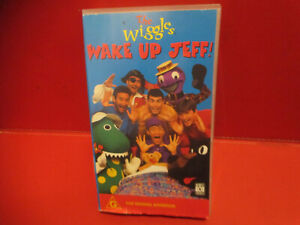 The Wiggles Wake up jeff VHS cassette collectable RARE video