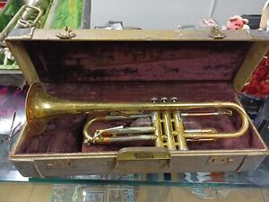 Getzen Super Deluxe Vintage Trumpet And Og Case Burgundy Interior. 72368 Patpend