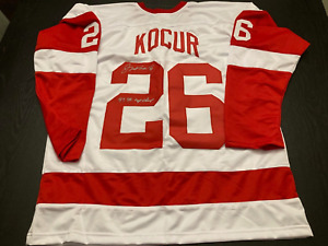Red Wings Joey Kocur signed jersey W/COA