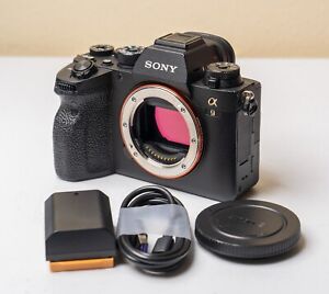 New ListingOnly 10k shutter - Sony a9 II Camera (ILCE-9M2)  (Body) - USA model